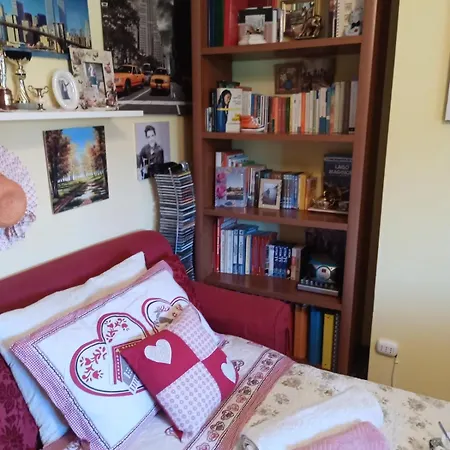 Nancy House Accommodatie bij particulieren Castronno