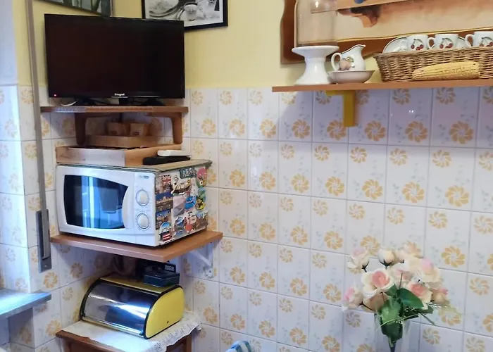 Nancy House Alloggio in famiglia *